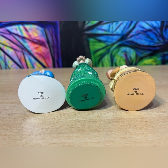 Hallmark 2005 Joyful Tidings Angel Collection Christmas Ornament Set - Picture 7 of 9